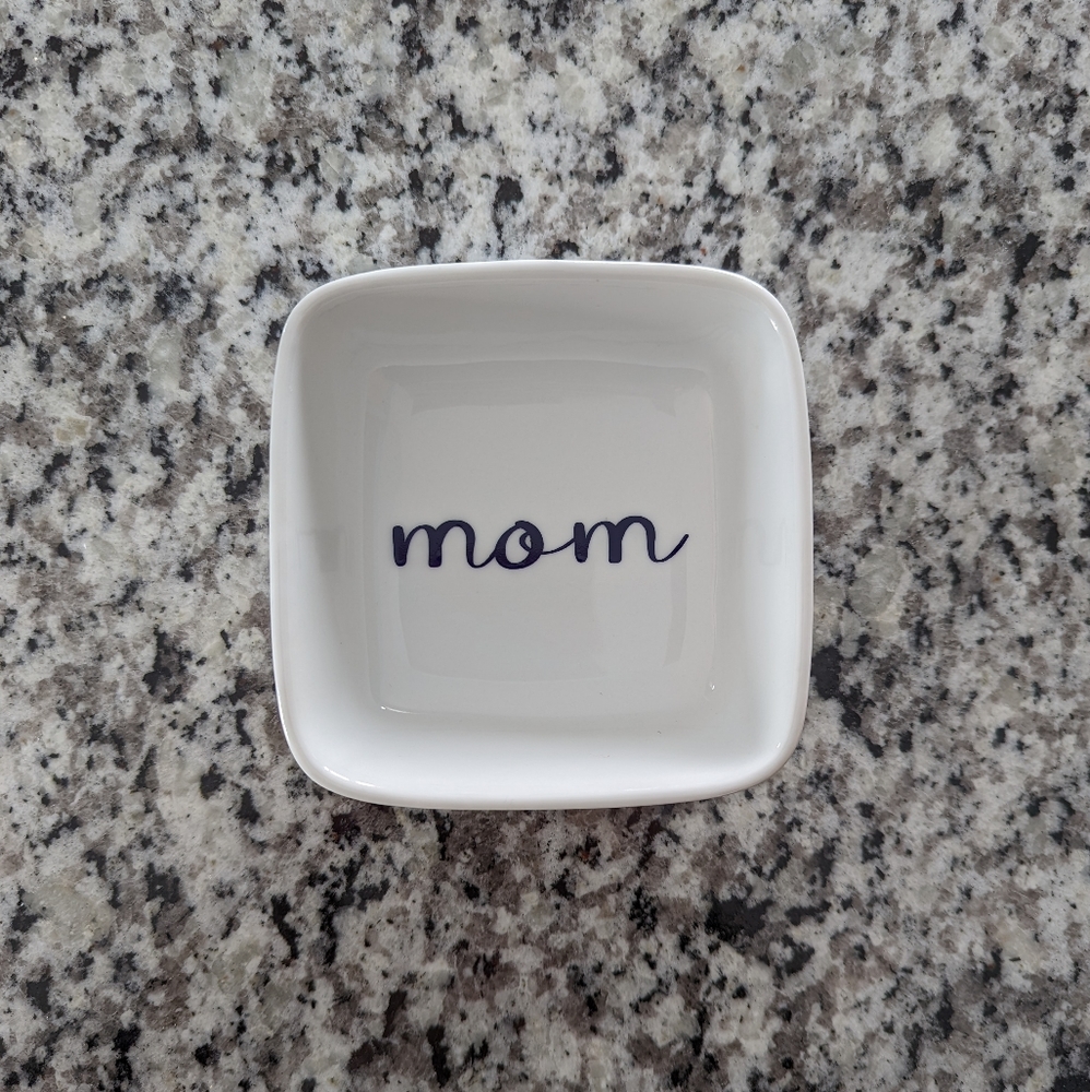 Mom Jewelry Dish | Mother's Day | Personalization available